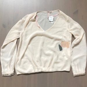 Forever 21 Cream Blouse Size XS